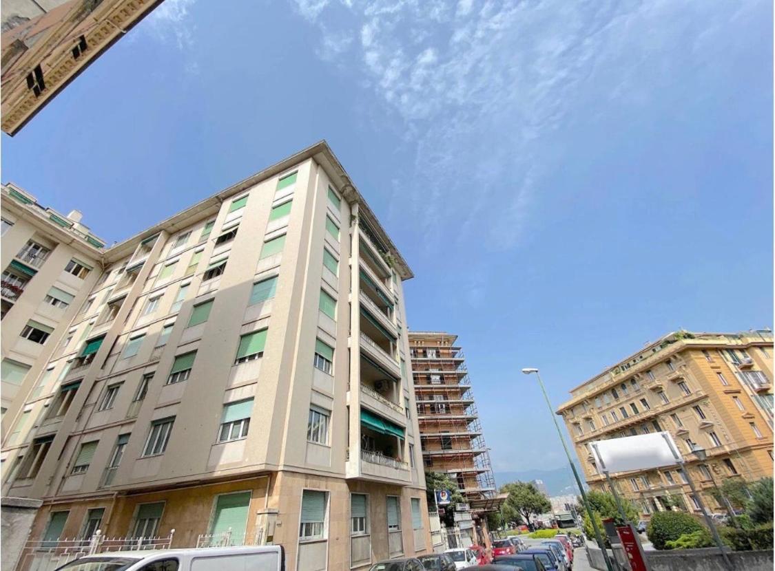 La Casa Di Claudia Apartment Genoa Luaran gambar
