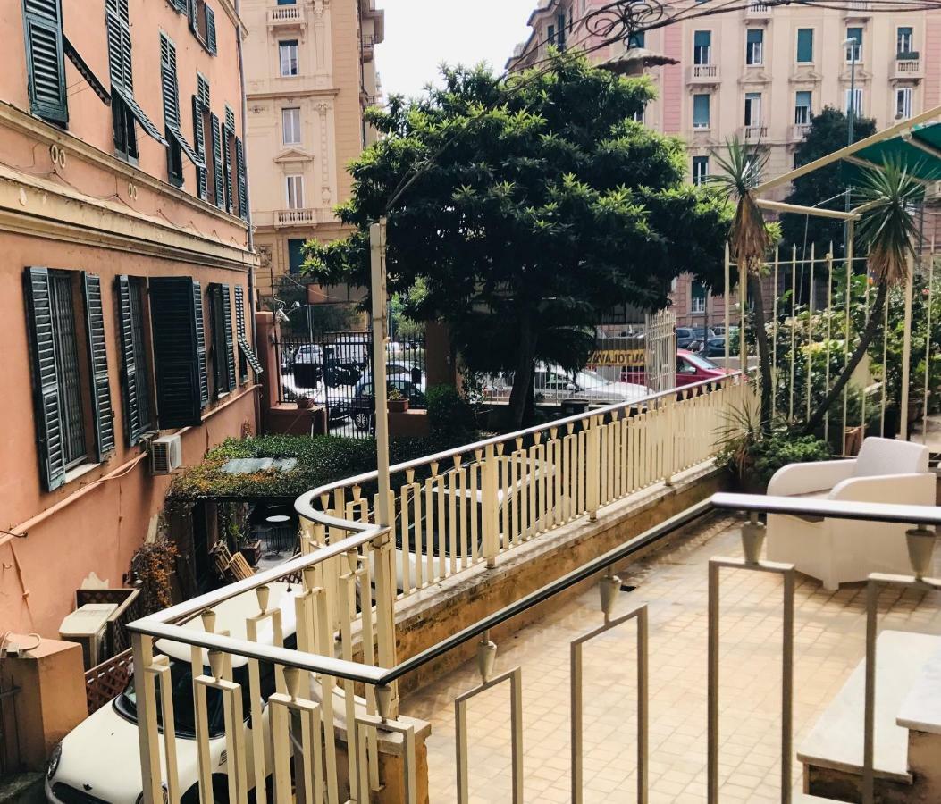 La Casa Di Claudia Apartment Genoa Luaran gambar